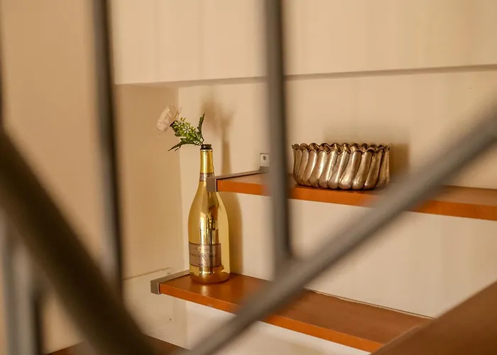 Апартаменты Red Mansarda Виареджо