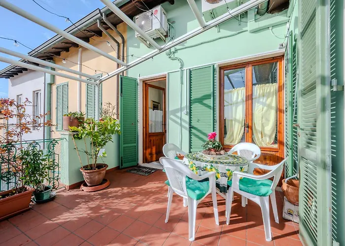 Апартаменты Red Mansarda