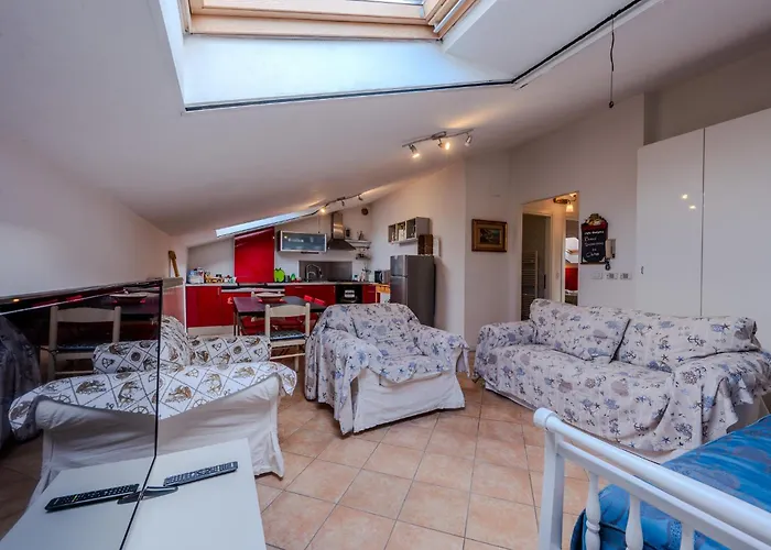 アパート Red Mansarda *